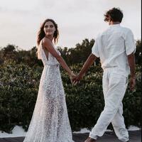 Sexy Deep V-neck Wedding Dress, Sequins Lace Backless Wedding Dress Bridal Gown - Thumbnail 2
