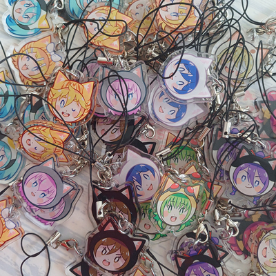 [gacha] vocaloid cats phone charms