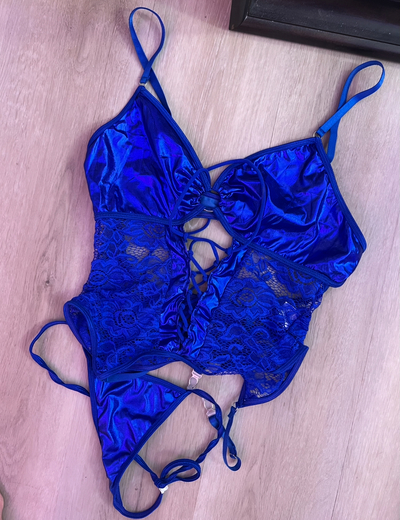 Lingeries + string portée (voir images)