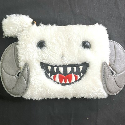 Star wars wampa bifold wallet plus coin compartment - Thumbnail 5