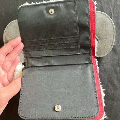 Star wars wampa bifold wallet plus coin compartment