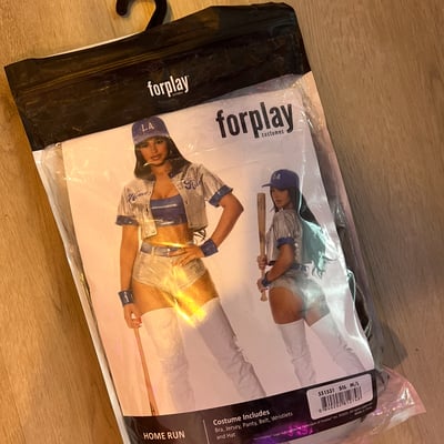 Cosplay/lingerie porté (voir image)