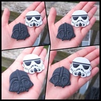 Themed MAGNETS - Thumbnail 3