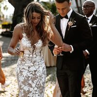 Floral V-neck Wedding Dress, Sexy Backless appliques Lace Bridal Dress Bridal Gown - Thumbnail 2