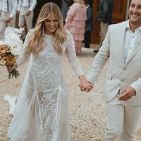 Sexy Lace Wedding Dress, Backless Bridal Dress Bridal Gown - Thumbnail 2