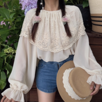 Romantic shirt with cape - Thumbnail 5