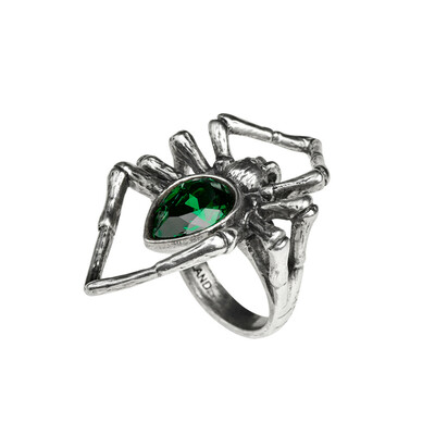 Emerald venom ring