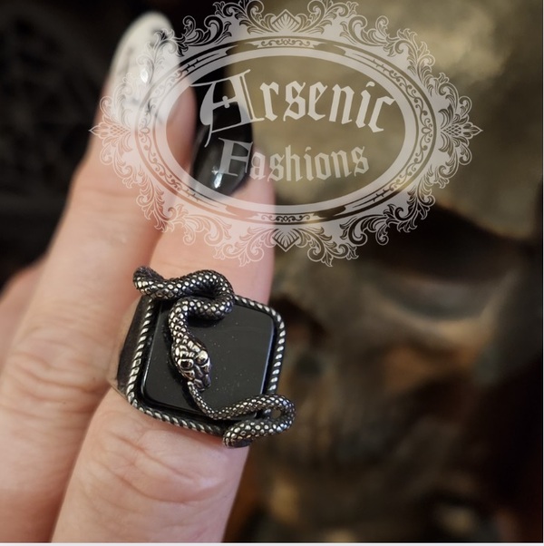 Serpent Ring