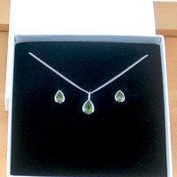 BOXED GIFT SET/Sterling Silver Peridot Teardrop Pendant & Chain/Peridot Necklace/Peridot Jewellery/Peridot Jewelry/Peridot Earrings/August - Thumbnail 9