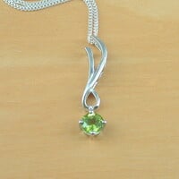 BOXED GIFT SET/Sterling Silver Peridot Star Pendant & Chain/Peridot Necklace/Peridot Jewellery/Peridot Jewelry/Peridot Earrings/August - Thumbnail 1