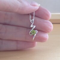 BOXED GIFT /Sterling Silver Peridot Squiggle Pendant & Chain/Peridot Necklace/Peridot Jewellery/Peridot Jewelry/Peridot Earrings/August - Thumbnail 4
