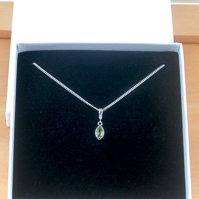 Boxed gift /sterling silver peridot marquise pendant & chain/peridot necklace/peridot jewellery/peridot jewelry/peridot earrings/august