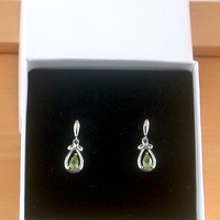 BOXED GIFT/Sterling Silver Peridot Celtic Knot Earrings/Peridot Stud Earrings/Peridot Jewellery/Peridot Jewelry/August Birthstone/UK - Thumbnail 6
