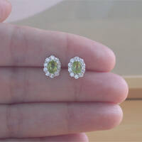 BOXED GIFT/925 Peridot & Cz Stud Earrings/Silver Peridot Stud Earrings/August Birthstone /Peridot Jewellery/Peridot Jewelry/Peridot Jewelery - Thumbnail 4