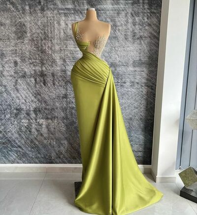 Green Prom Dresses Sheath eading Crystals Evening Gowns Formal Party Gowns