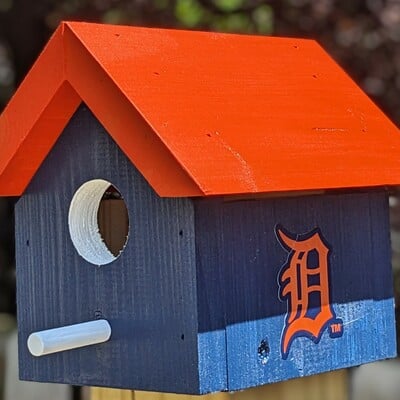 Tigers bird house