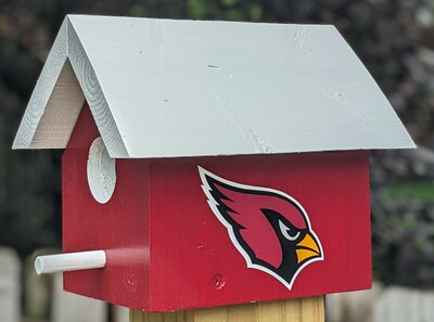 Cardinals Bird House