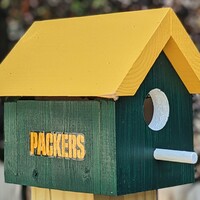 Packers Bird House - Thumbnail 1
