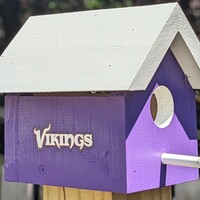 Vikings Bird House - Thumbnail 1