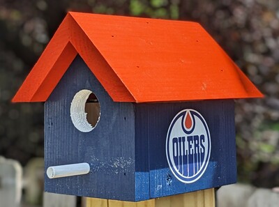 Oilers Bird House