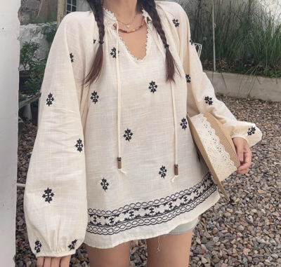Fashionable casual versatile long-sleeved embroidered flower shirt