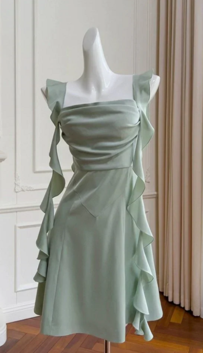 Charming Sage Green Short Prom Dress For Women