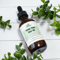 Moon Time Soothing Herbal Oil, Natural Cramp Relieve, Vegan Self Care - Thumbnail 1