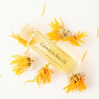 Organic Calendula Beauty Oil Serum Roller, Vegan Dry Skin Care - Thumbnail 2