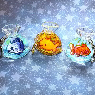 Liquid fish bag keychains