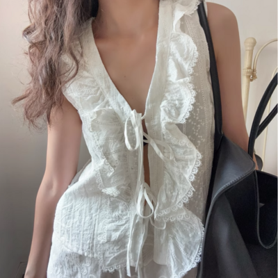 Fashionable layered embroidered shirt