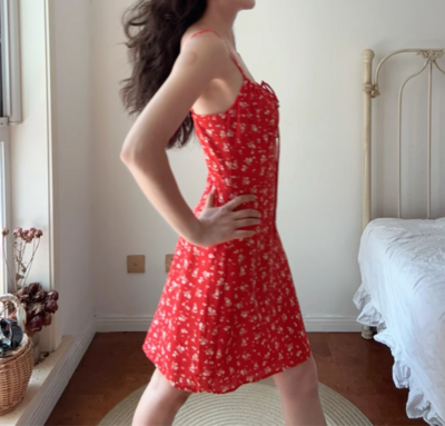 Casual chest drawstring dress with red floral pattern