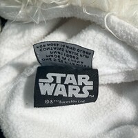 BioWorld Fuzzy Wampa Beanie - Thumbnail 3