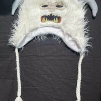 BioWorld Fuzzy Wampa Beanie - Thumbnail 1