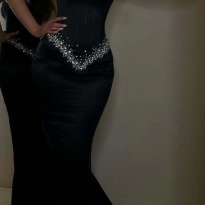 Elegant spaghetti strap black beading sleeveless mermaid prom dresses