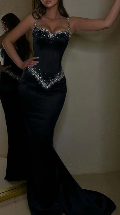 Elegant Spaghetti Strap Black Beading Sleeveless Mermaid Prom Dresses