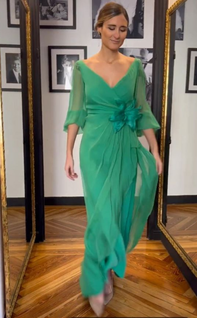 V Neck Green Chiffon Mother of Bride and Groom Dress With Half Sleeve