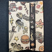 2025 Mass Appeal 1 Pack UNCENSORED! Trading Cards Set 3 - Thumbnail 1