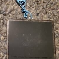 Handplates Papyrus shaker keychain - Thumbnail 1