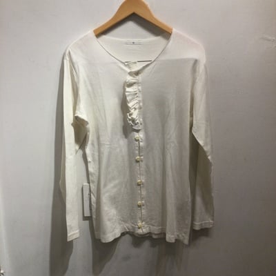 Y’s white cardigan