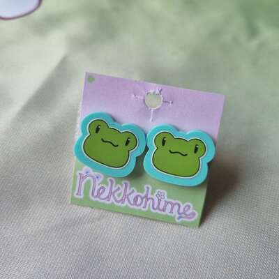 Frog earrings