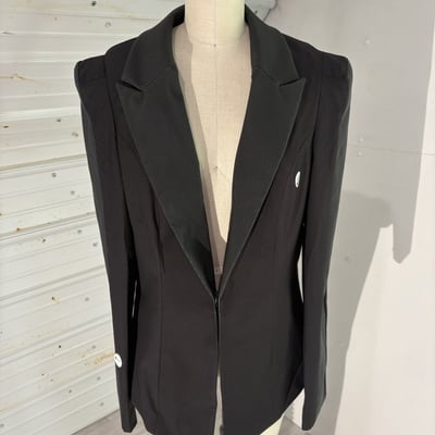 Damage: carbon-14 blazer a - Thumbnail 2