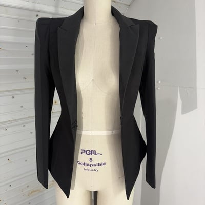 Damage: carbon-14 blazer d - Thumbnail 1