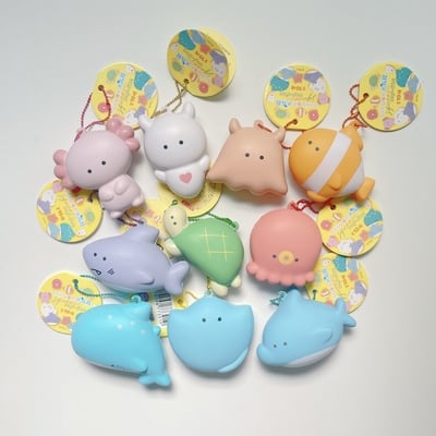 Yell aquarium squishy set