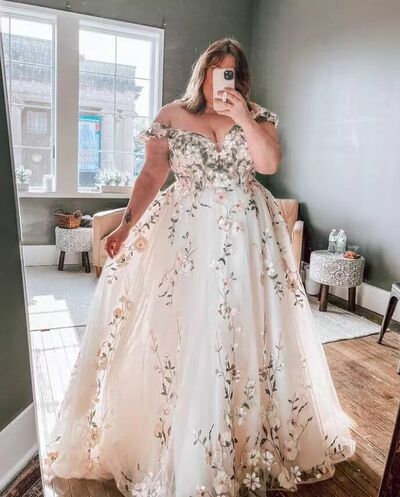 Plus Size Ball Gown Tulle Floral Wedding Dress Bridal Gowns