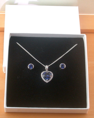 BOXED GIFT SET/925 Sapphire & Cz (Lab Created) Heart Gemstone Pendant & Chain/Sapphire Jewelry/Silver Sapphire Necklace/Sapphire Earrings/UK