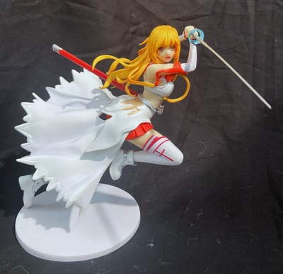 Otaku Box Exclusive - Sword Art Online - Asuna Yuuki Fighting Figure