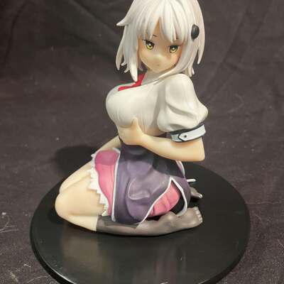 Brand new otaku box-not in box-highschool dxd's koneko figure with black base