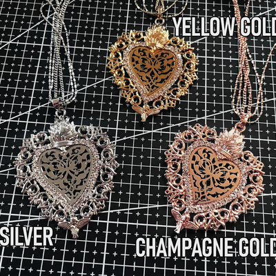 [3 colors] sacred heart necklace