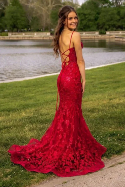 Elegant Mermaid Lace-up Back Red Prom Dresses