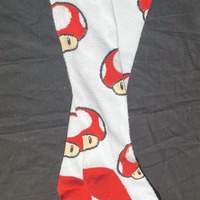 BioWorld Mario's Mushroom People Half Calf Socks - Thumbnail 1